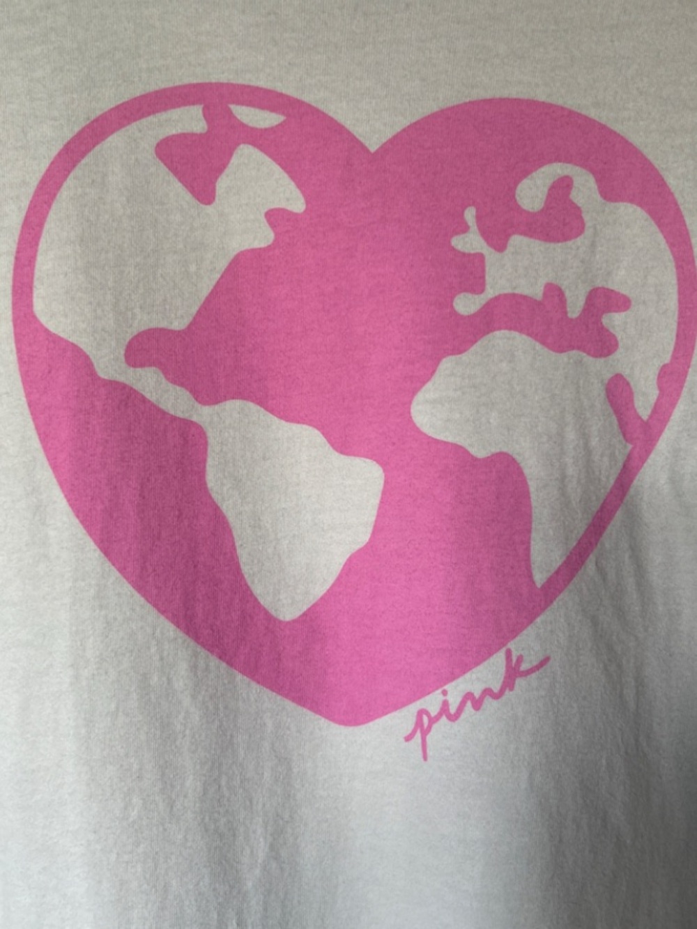 Victoria’s Secret PINK White Oversized White Graphic Tee with Pink Heart Globe - Picture 2 of 6